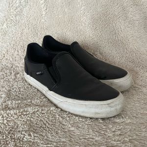 Vans slip on